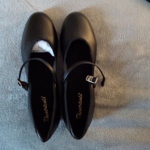 Tap shoes
